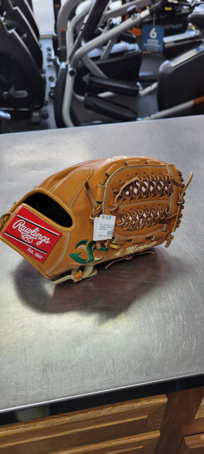 Vist Large View of Product Image Which is  Rawlings NEW RAWLINGS PROPREFERRED PROS1175-15RT BB/SB Glove RH Throw None 11 3/4"