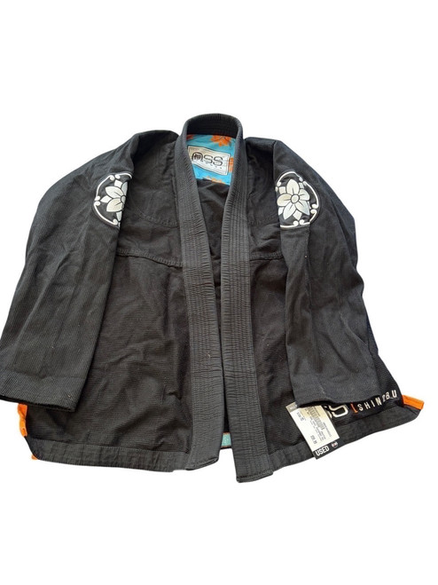 Vist Large View of Product Image Which is Used OSS OSHI SHINOBU Martial Arts Set M3
