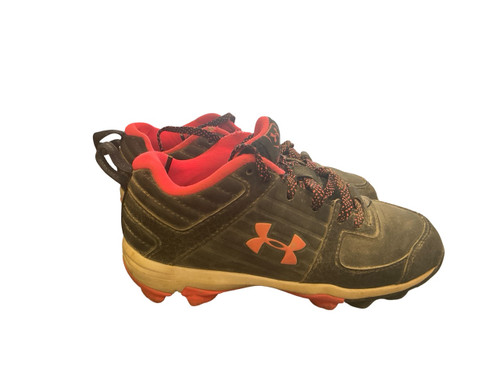 Vist Large View of Product Image Which is Used, Under Armour, BB/SB Cleats, Pink, Youth 12.0