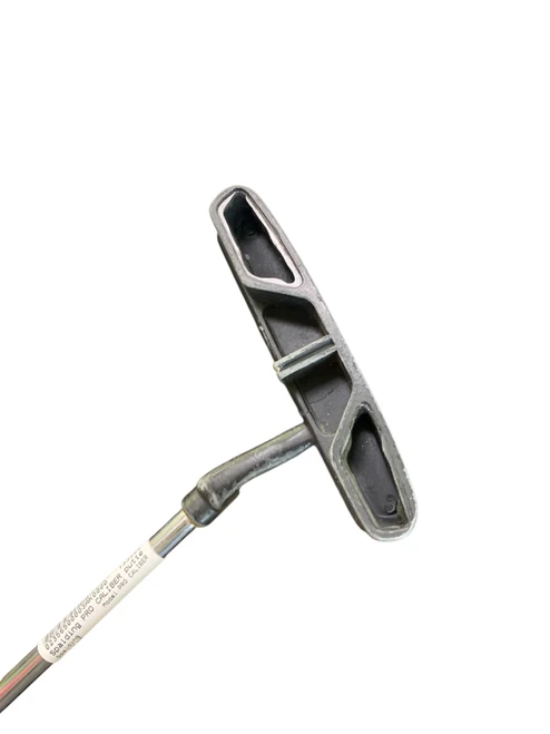 Vist Large View of Product Image Which is Used PUTTER Mens Putter RH