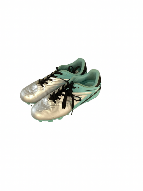 Vist Large View of Product Image Which is Used Soccer Cleats Grey Junior 02