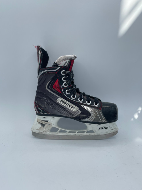 Vist Large View of Product Image Which is Used Bauer X EDGE Youth Hockey Skate Youth 13.0