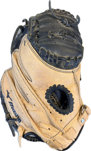 Vist Large View of Product Image Which is Used Mizuno POWER CLOSE Baseball Catchers RH Throw Tan 32 1/2"