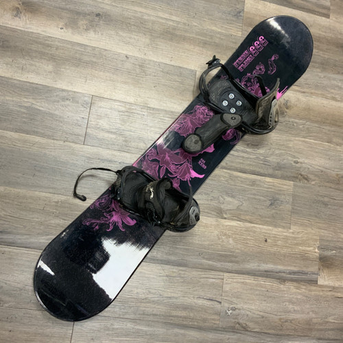 Vist Large View of Product Image Which is Used 555 TRIPLE NICKEL ONYX Womens Board/Bindings Pink 144 cm