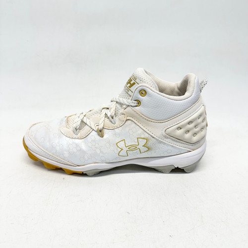 Vist Large View of Product Image Which is Used Under Armour HAPER 8 MID RM BB/SB Cleats White And Gold Junior 06