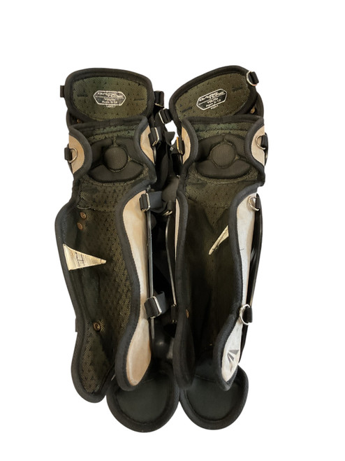 Vist Large View of Product Image Which is Used Easton GAMETIME SHINGUARDS Catchers Leg Guards Black Youth
