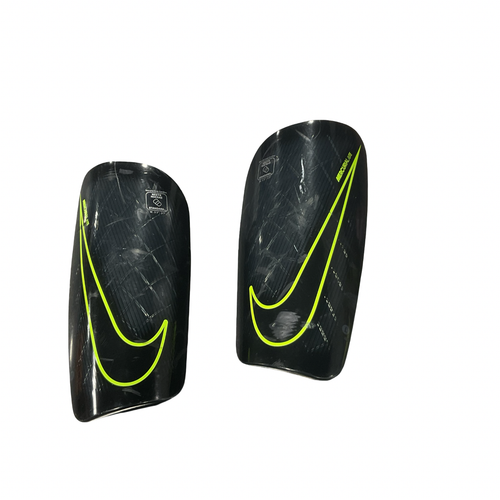 Vist Large View of Product Image Which is Used Nike Soccer Shin Guards Junior Black MD