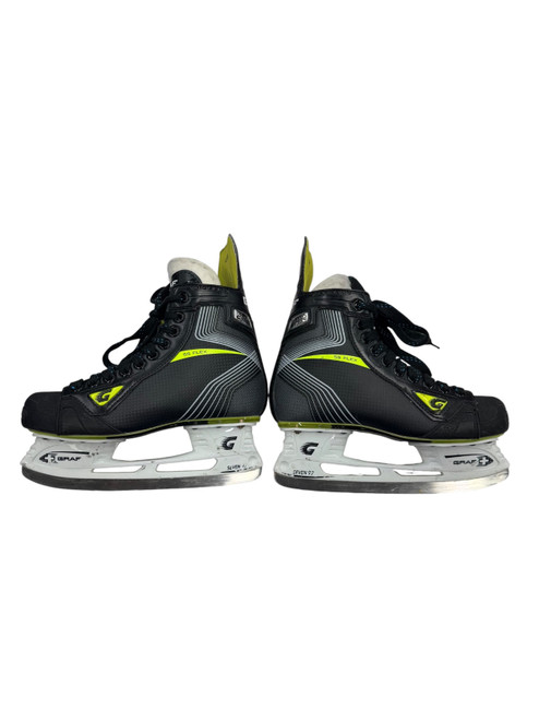 Vist Large View of Product Image Which is Used Graf SUPRA 3535 Junior Hockey Skate Junior 04.5