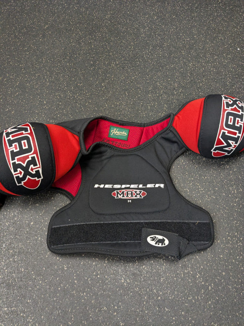 Vist Large View of Product Image Which is Used Hespeler MAX Junior Shoulder Pads MD