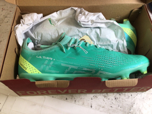 Vist Large View of Product Image Which is Used Puma ULTRA ULTIMATE Soccer Cleats Green Senior 10