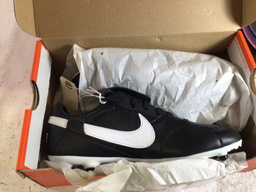 Vist Large View of Product Image Which is Used Nike PREMIER III Soccer Cleats Black And White Senior 6.5