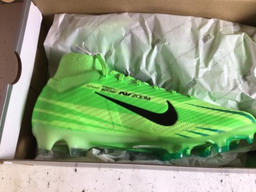 Vist Large View of Product Image Which is Used Nike ZOOM SUPERFLY 9 MDS ELITE Soccer Cleats Neon Green Senior 8