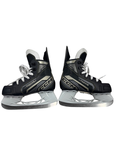 Vist Large View of Product Image Which is Used CCM TACKS AS550 Youth Hockey Skate Youth 11.0