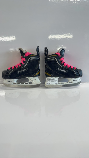 Vist Large View of Product Image Which is Used Bauer SUPREME ONE 20 SKATES Youth Hockey Skate Youth 09.0
