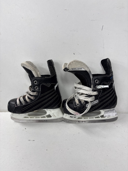 Vist Large View of Product Image Which is Used Bauer NEXUS 4000 Youth Hockey Skate Youth 10.0