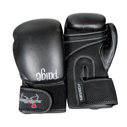 Vist Large View of Product Image Which is Used Boxing Gloves Black Medium
