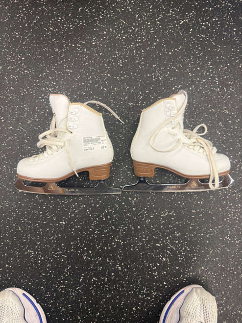 Vist Large View of Product Image Which is Used Jackson ARTISTE MARK IV Girls Figure Skate White Junior 02.5
