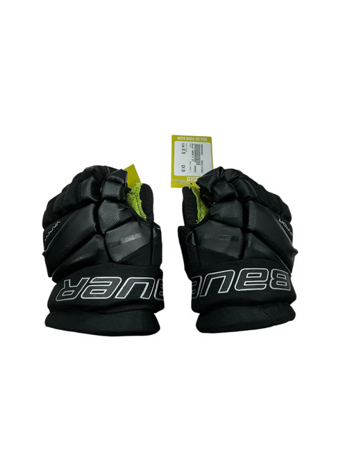 Vist Large View of Product Image Which is Used Bauer VAPOR X Youth Gloves Black 10"