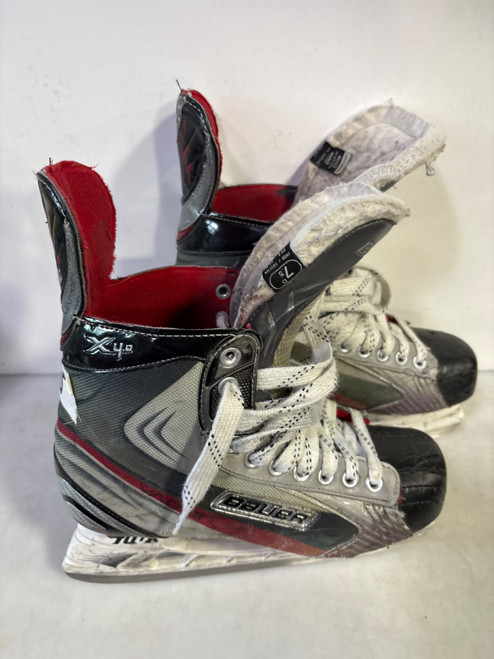 Vist Large View of Product Image Which is Used Bauer VAP X 4.0 Senior Hockey Skate Senior 7.5