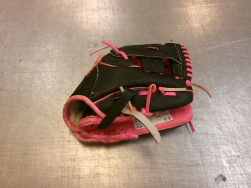 Vist Large View of Product Image Which is Used Franklin INFERNO BB/SB Glove RH Throw Black 9"