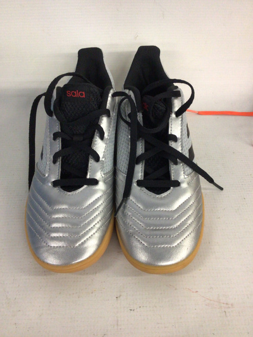 Vist Large View of Product Image Which is Used Adidas Soccer Indoor Shoes Grey Senior 6