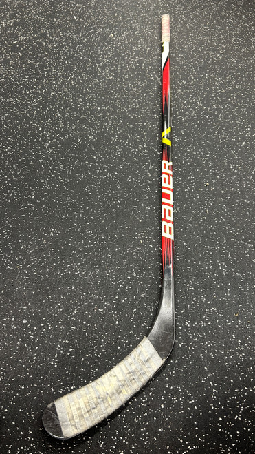 Vist Large View of Product Image Which is Used Bauer VAPOR Junior One Pce Right Grip 30 Flex