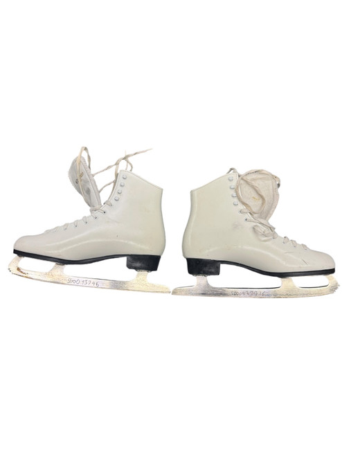 Vist Large View of Product Image Which is Used DOMINION CANADA WomensFigure Skate White Senior 11
