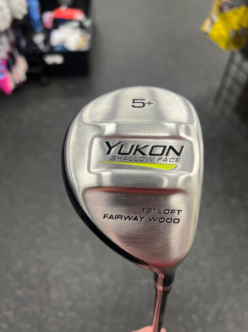 Vist Large View of Product Image Which is Used YUKON Mens Fairway Wood RH 5 Wood
