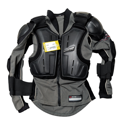 Vist Large View of Product Image Which is Used EVS BJ 33 Adult Protective Bike Top Black Medium