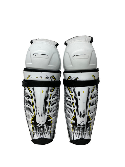 Vist Large View of Product Image Which is Used CCM CLASSIC Junior Shin Guards White 12"
