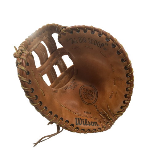 Vist Large View of Product Image Which is Used Wilson THE BIG SCOOP BB/SB First Base RH Throw None 13"