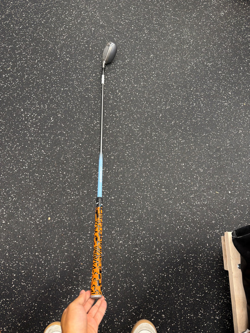 Vist Large View of Product Image Which is Used Adams Golf IDEA A7OS Womens Hybrid Club RH 6 Hybrid