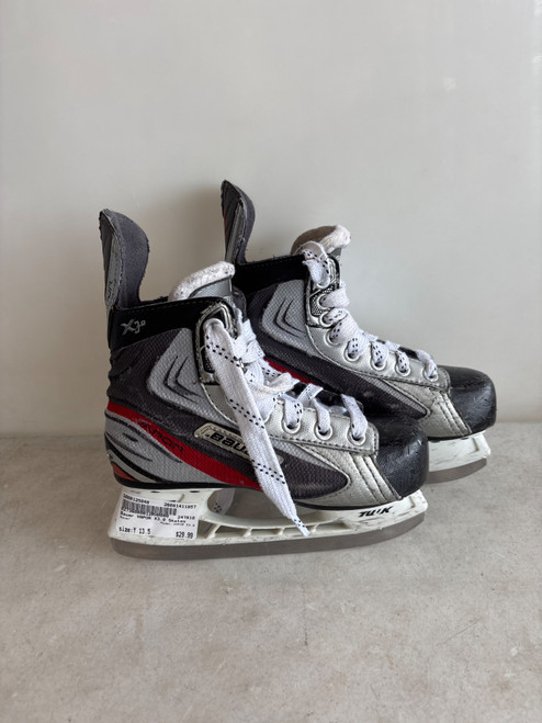 Vist Large View of Product Image Which is Used Bauer VAPOR X3.0 Youth Hockey Skate Youth 13.5
