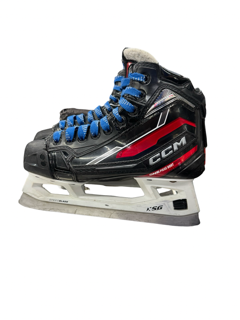 Vist Large View of Product Image Which is Used CCM FLEX Junior Goalie Skate Junior 03.5