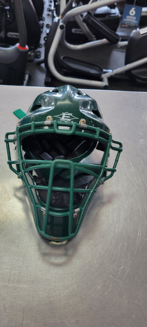 Vist Large View of Product Image Which is Used Easton HOCKEY HELMET Catchers Helmet w/Mask Green One Size