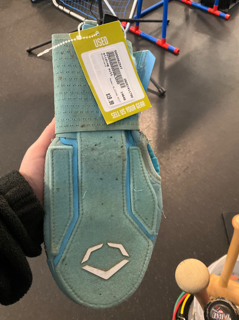 Vist Large View of Product Image Which is Used Evoshield SLIDING MITT BB/SB Training Aid