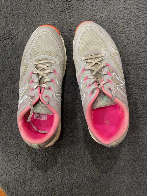 Vist Large View of Product Image Which is Used New Balance Womens Golf Shoes Pink Senior 10.5