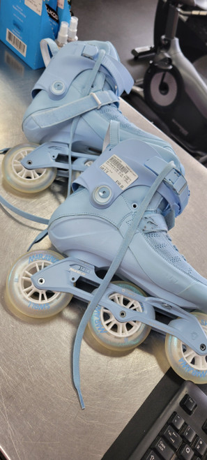 Vist Large View of Product Image Which is  Powerslide CL15 SIZE 10 MEN 11 WOMEN Senior Aggressive Skates Royal Blue Senior 10