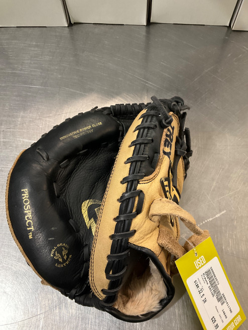 Vist Large View of Product Image Which is Used Mizuno GXC105 BB/SB Catchers LH Throw Tan 32 1/2"