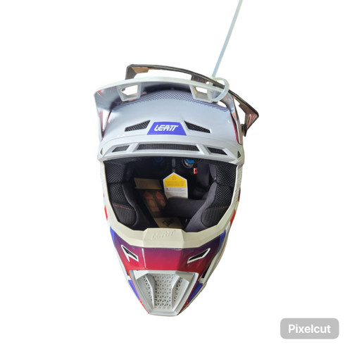 Vist Large View of Product Image Which is Used Leatt MOTO 8.5 V25 HELMET MD ADULT Adult Helmet White MD