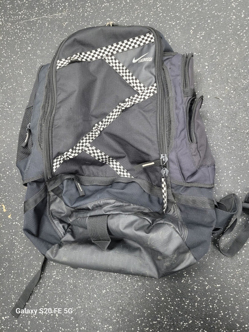 Vist Large View of Product Image Which is Used Nike FACE OFF Player Backpack Black