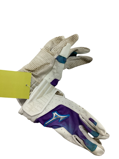 Vist Large View of Product Image Which is Used Mizuno BB/SB Batting Gloves White LG