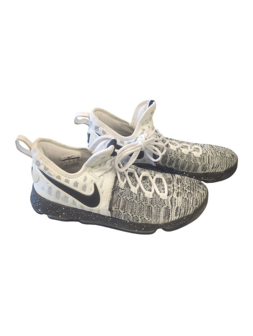 Vist Large View of Product Image Which is Used Nike Basketball Shoes M White And Black Senior 10