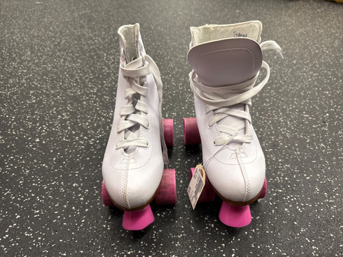 Vist Large View of Product Image Which is Used Chicago SKATE Junior Roller Quad Skates White Junior 03