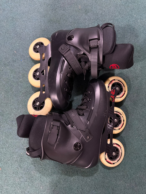 Vist Large View of Product Image Which is Used Powerslide ONE ZOOM Racing Inline Skates Black Senior 10