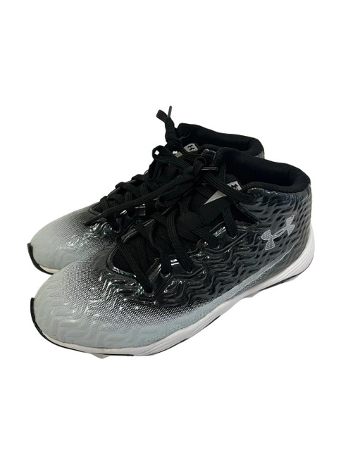 Vist Large View of Product Image Which is Used Under Armour Spotlight Hammer Jr 3 FB Cleats Black 