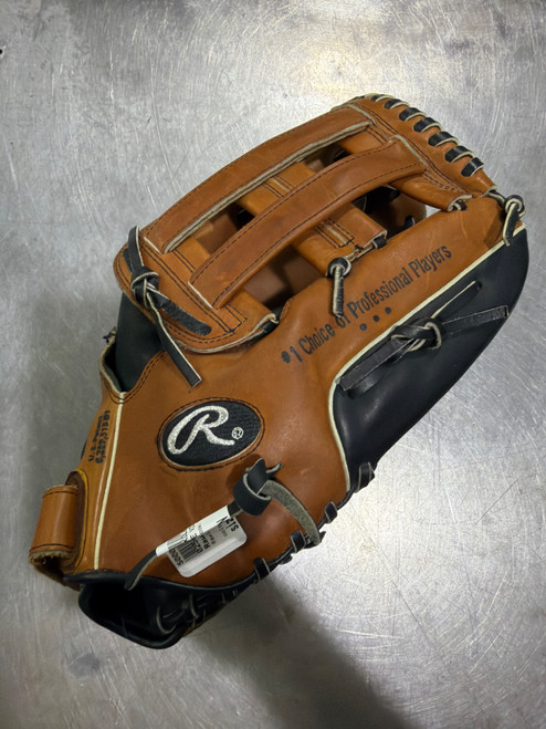 Vist Large View of Product Image Which is Used Rawlings THE VISE VSB135 BB/SB Glove RH Throw Brown 13 1/2"