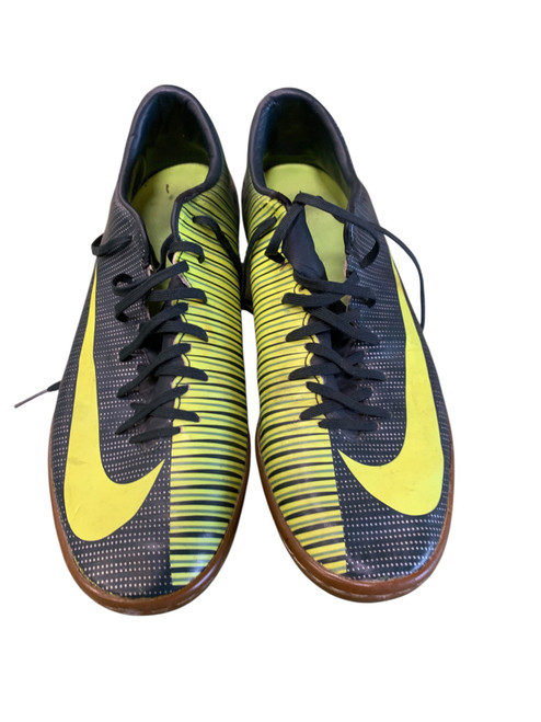 Vist Large View of Product Image Which is Used Nike Soccer Turf Shoes Navy Blue Senior 12.5