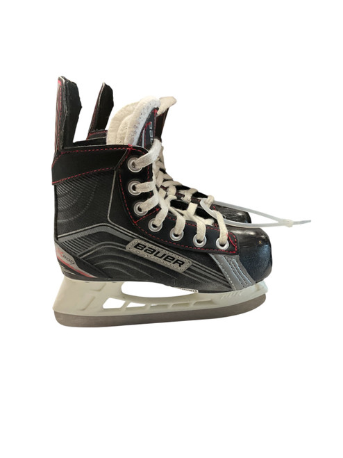 Vist Large View of Product Image Which is Used Bauer VAPOR X200 Youth Hockey Skate Youth 11.0