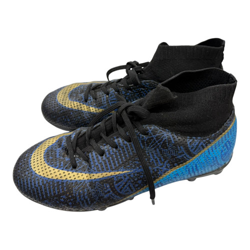 Vist Large View of Product Image Which is Used Soccer Cleats Black Junior 04